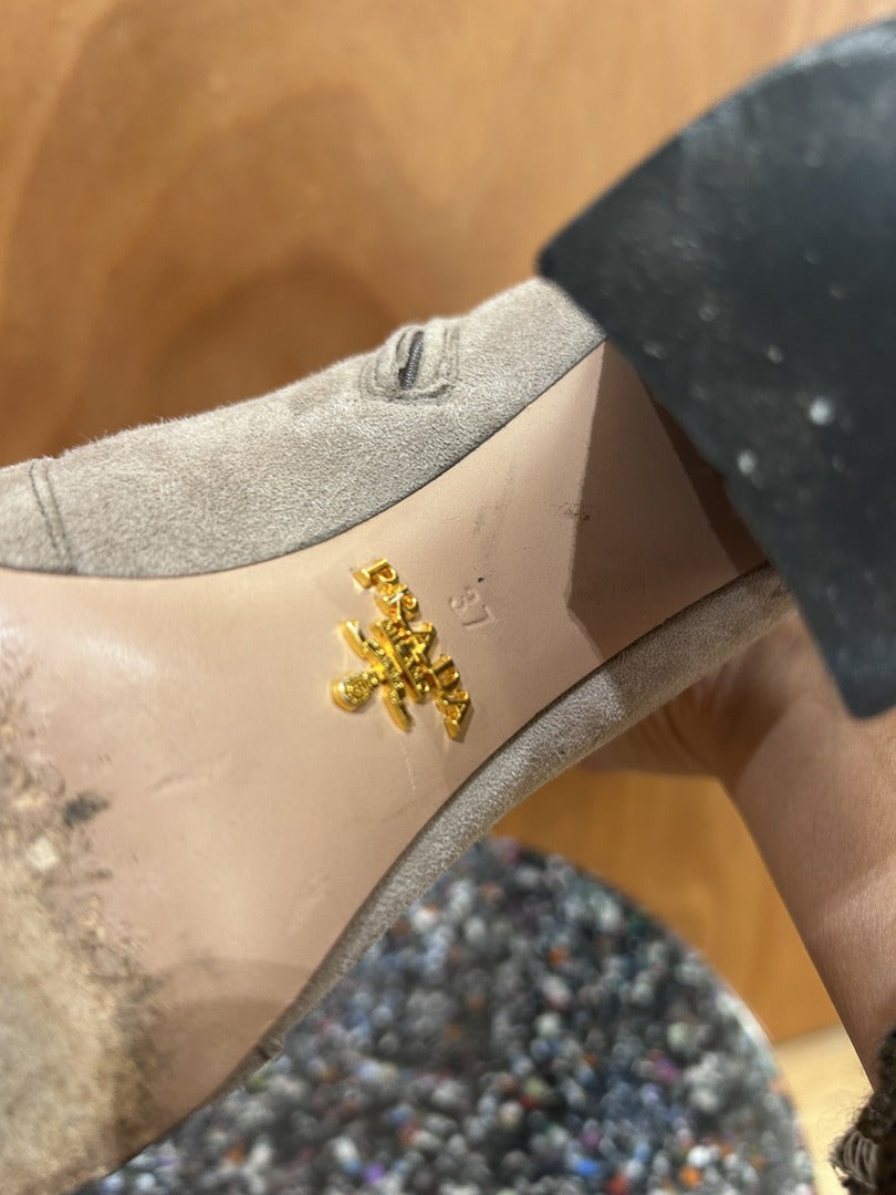 Bottes hautes Prada - Taupe - Très bon état