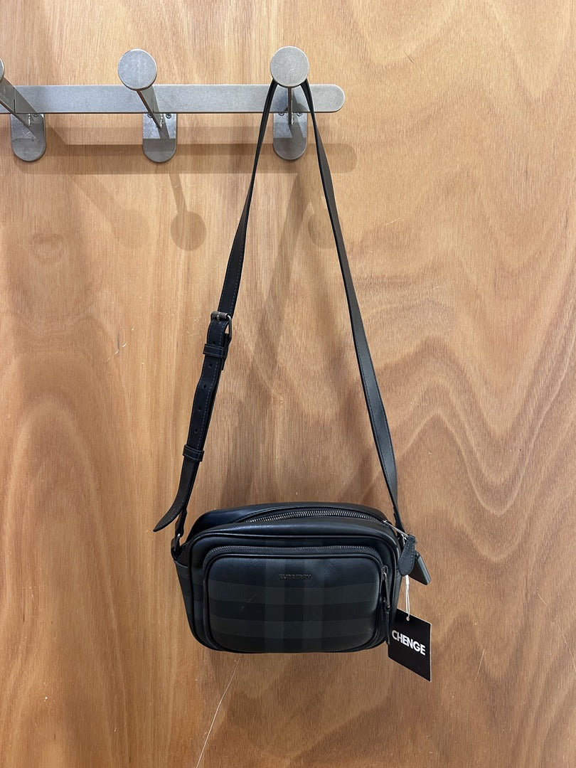 Sac bandoulière Burberry - noir - Très bon état