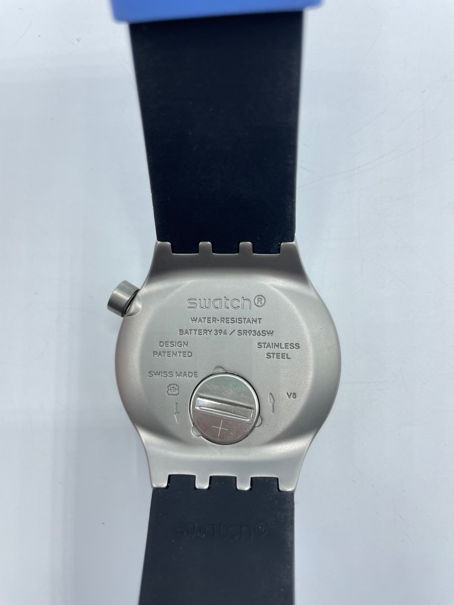 Montre Swatch bleu noir