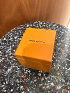 Louis Vuitton Lv Volt One boucle d’oreille or blanc diamant