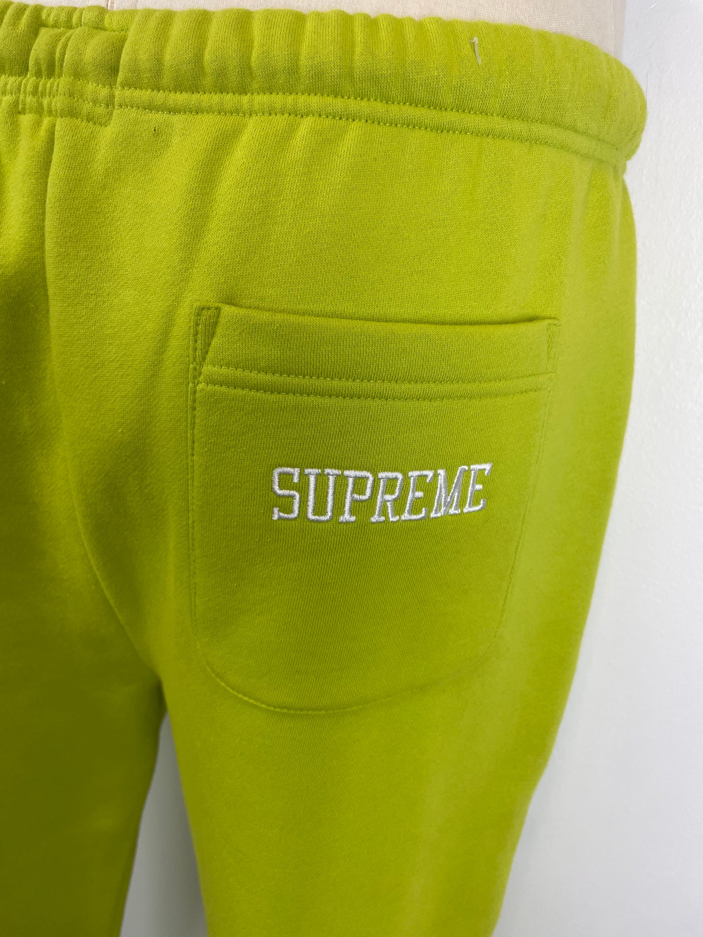 Jogging Champion x Supreme - L