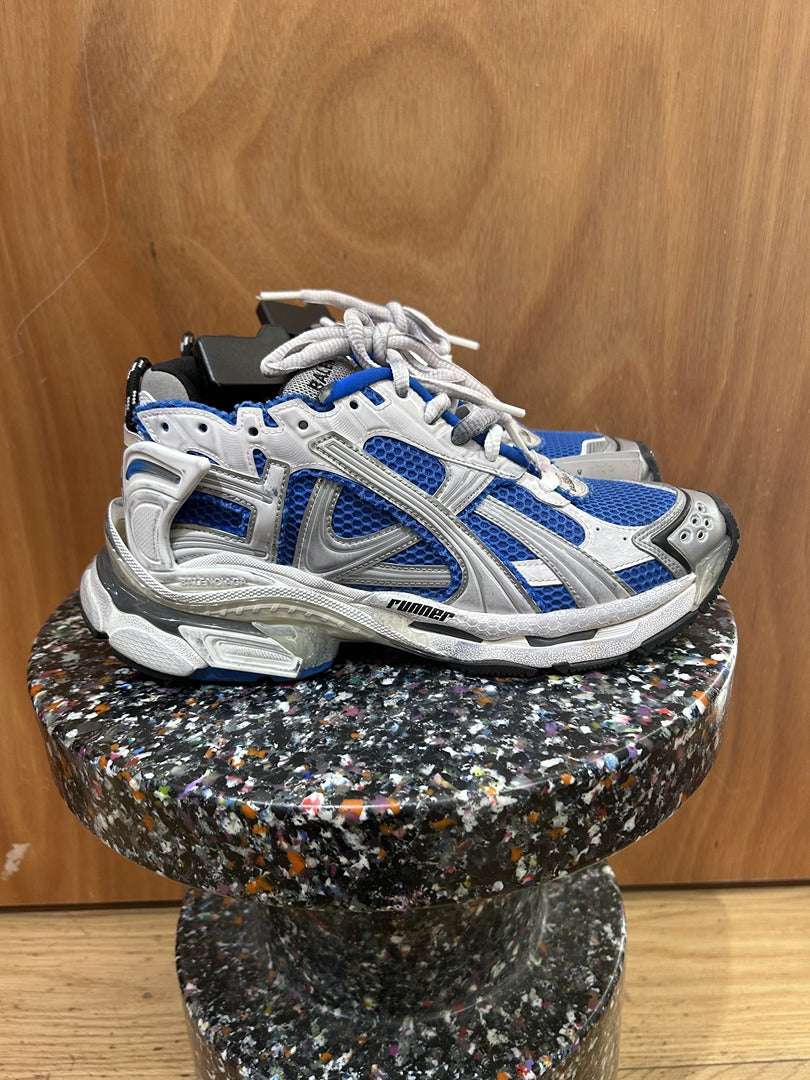 Baskets Balenciaga Runner bleu - 40 - Très bon état