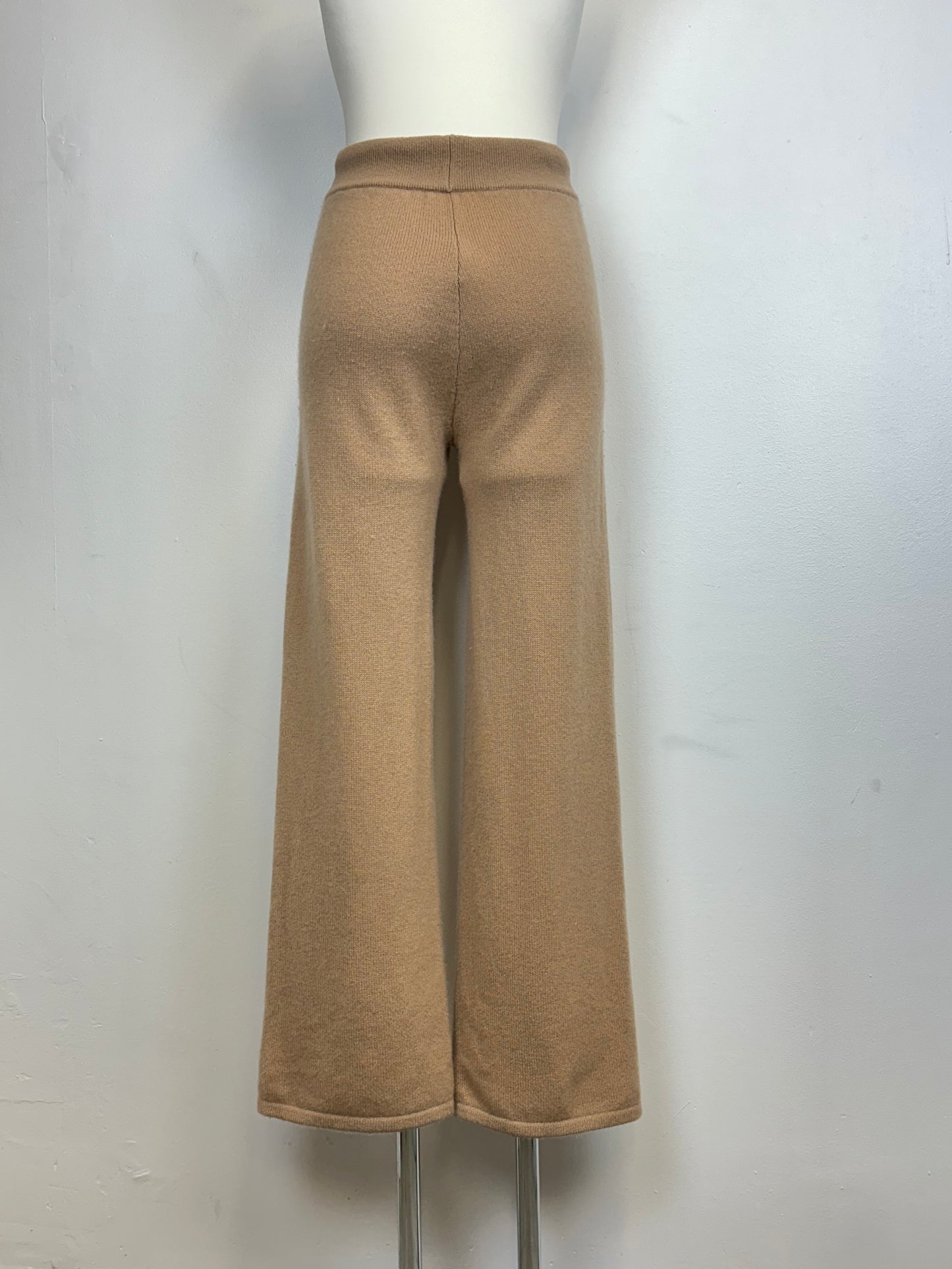 Pantalon en cachemire beige The Curated - XS