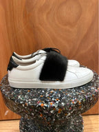 Sneakers Givenchy Paris cuir blanc bande fourrure noire – T36