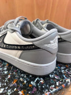 Nike x Dior Air Dior Low sneakers cuir gris et blanc édition limitée