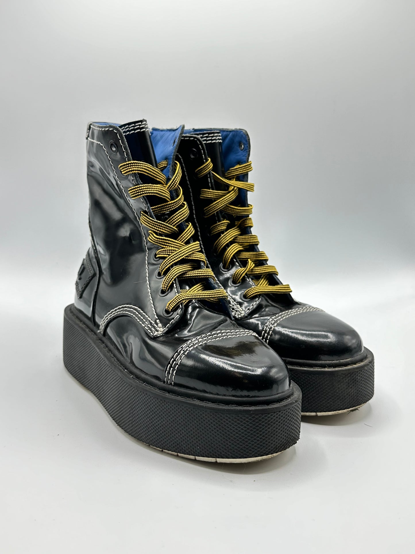 Bottines noires à lacets Diesel - 39