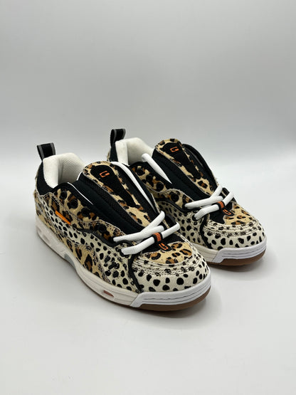 Sneakers animal Globe - 38