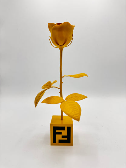 Fleur décoration Fendi à empiler