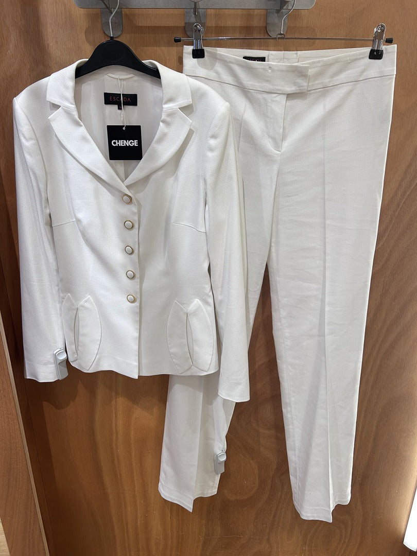 Costume tailleur Escada - Blanc - Neuf avec étiquette