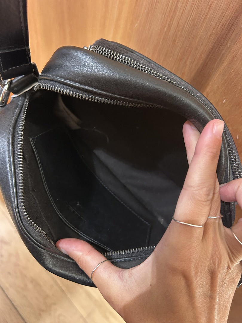 Sac bandoulière Burberry - noir - Très bon état