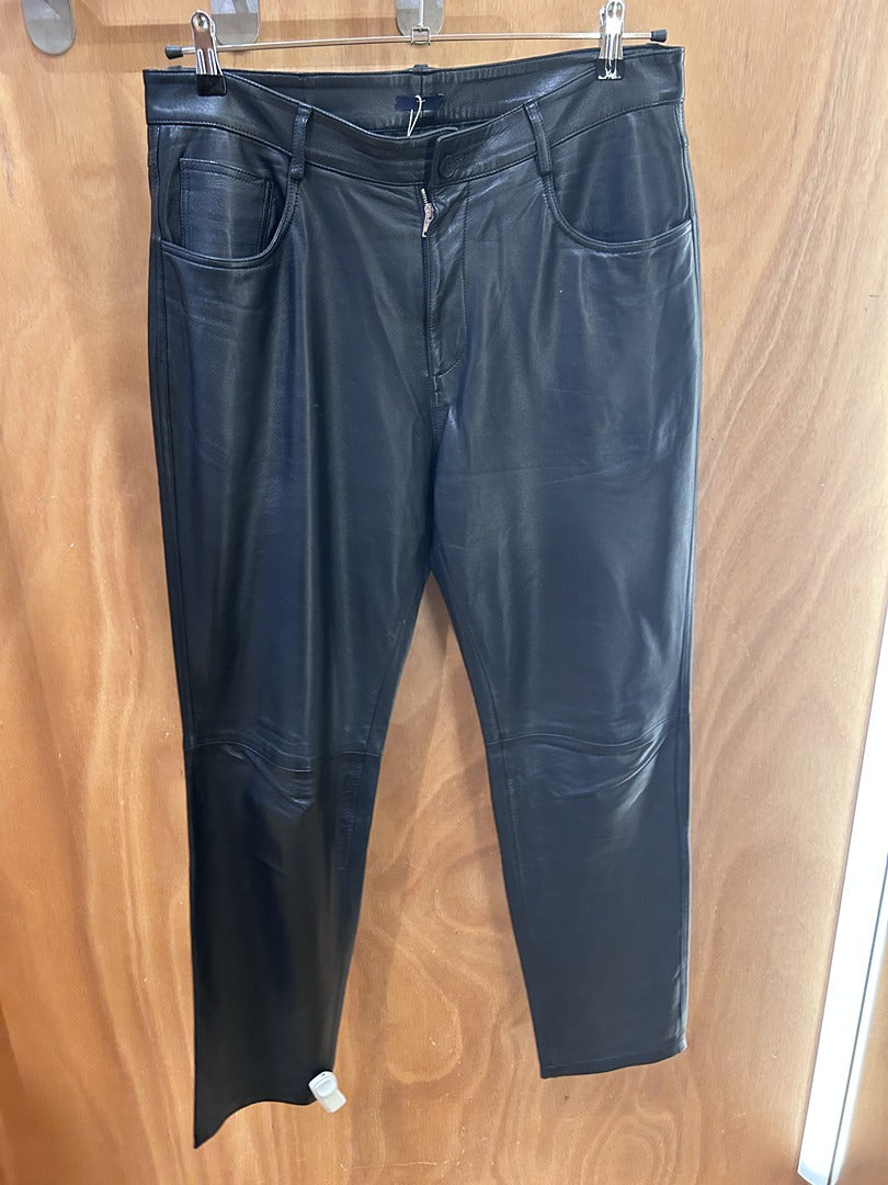 Pantalon Larusmiani noir en cuir taille 42 - Très bon état