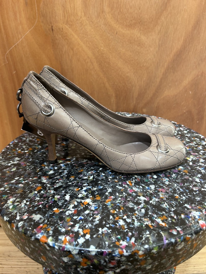 escarpins Dior - beige - Très bon état